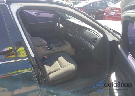 2011 Ford Crown Victoria Police Interceptor из США, поврежденный, VIN 2FABP7BVXBX182029